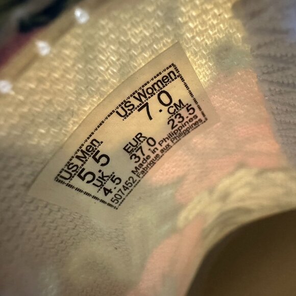 Vans retro floral classic slip on shoes, 7W/5.5M - Picture 4 of 6